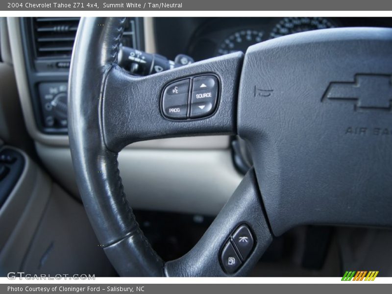 Summit White / Tan/Neutral 2004 Chevrolet Tahoe Z71 4x4