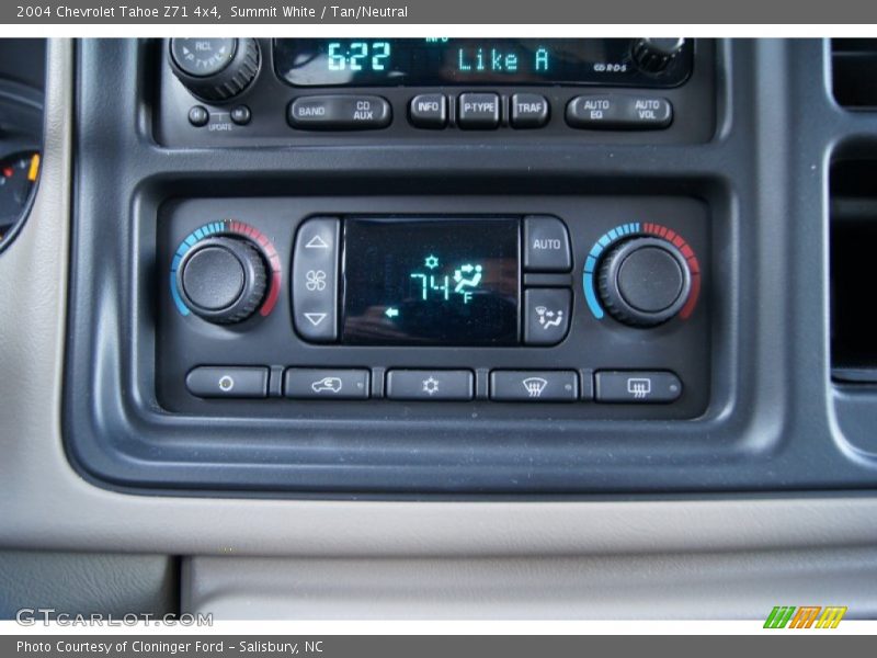 Summit White / Tan/Neutral 2004 Chevrolet Tahoe Z71 4x4