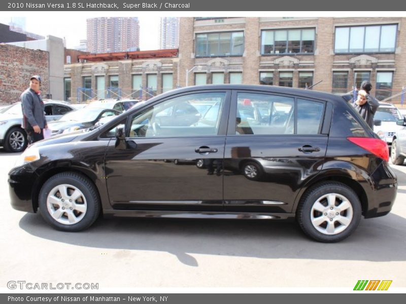 Super Black / Charcoal 2010 Nissan Versa 1.8 SL Hatchback