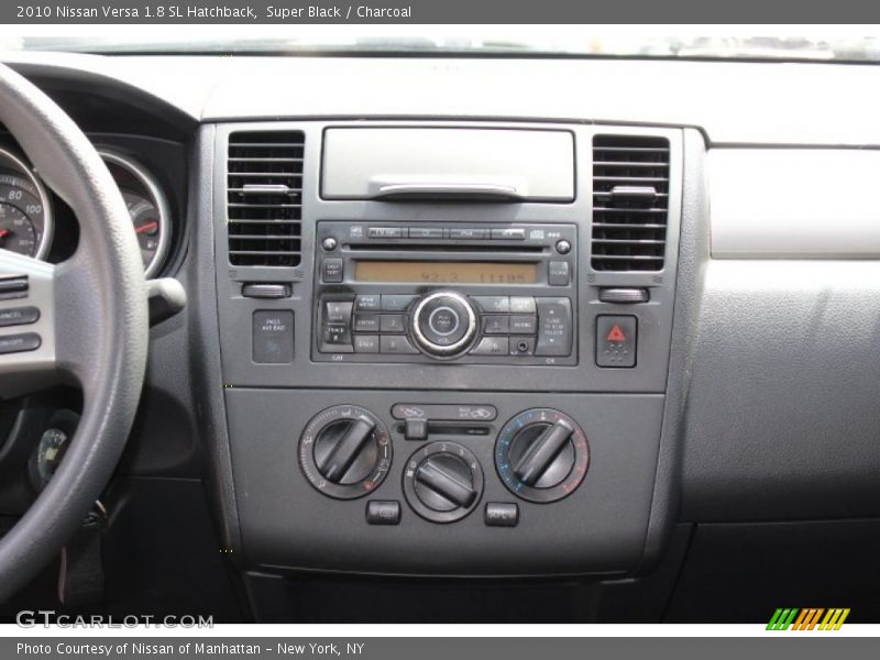 Super Black / Charcoal 2010 Nissan Versa 1.8 SL Hatchback