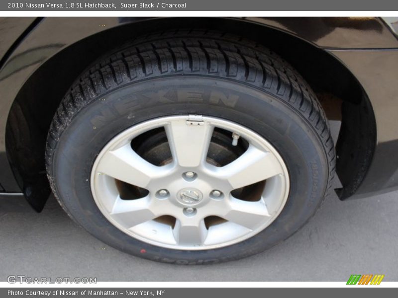 Super Black / Charcoal 2010 Nissan Versa 1.8 SL Hatchback