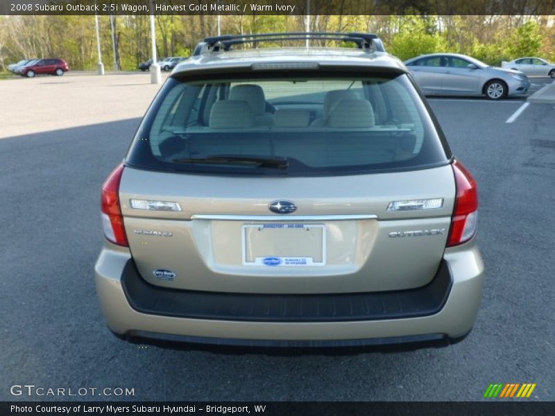 Harvest Gold Metallic / Warm Ivory 2008 Subaru Outback 2.5i Wagon