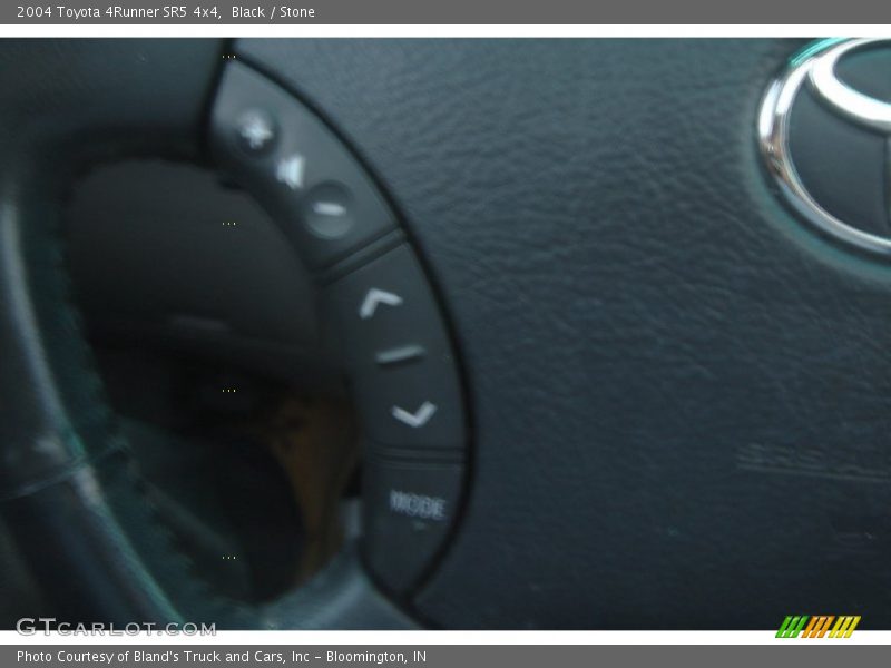 Black / Stone 2004 Toyota 4Runner SR5 4x4