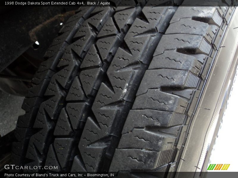 Black / Agate 1998 Dodge Dakota Sport Extended Cab 4x4