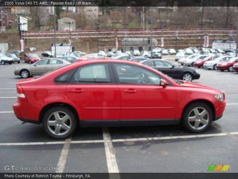 Passion Red / Off Black 2005 Volvo S40 T5 AWD