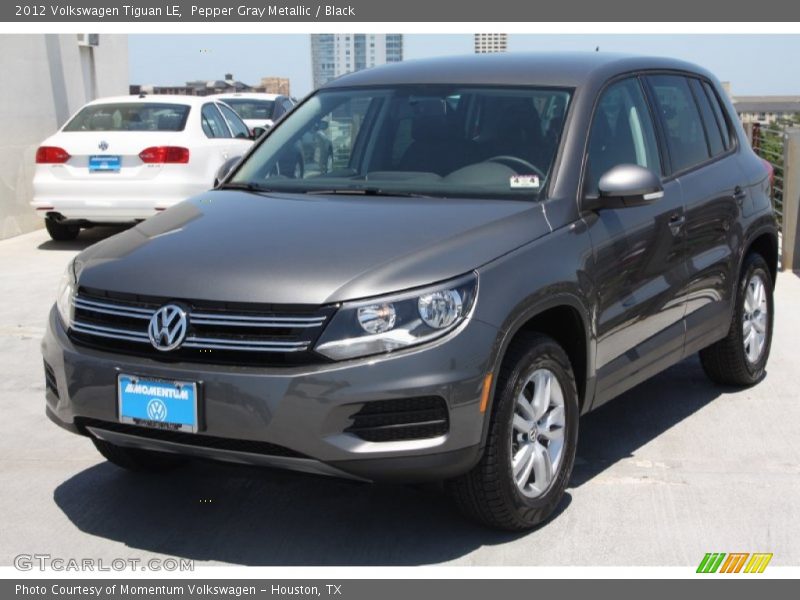 Pepper Gray Metallic / Black 2012 Volkswagen Tiguan LE