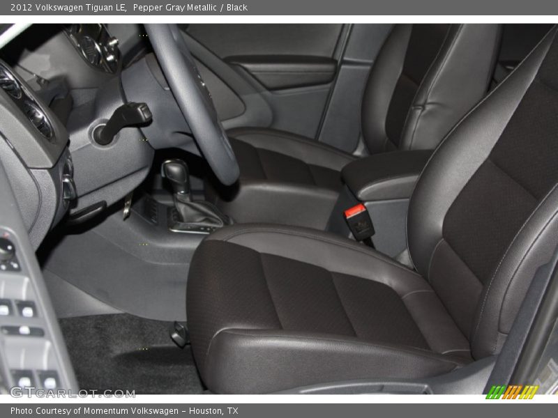 Pepper Gray Metallic / Black 2012 Volkswagen Tiguan LE