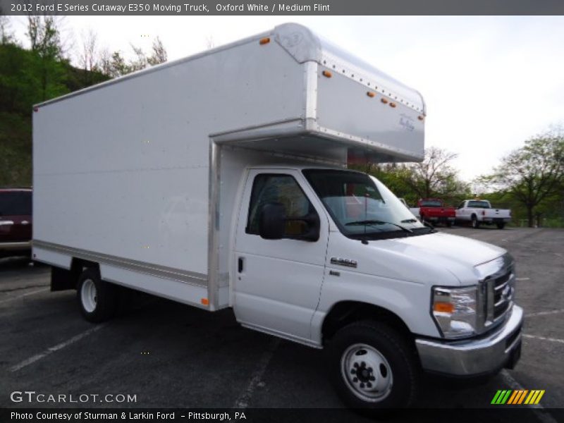 Oxford White / Medium Flint 2012 Ford E Series Cutaway E350 Moving Truck