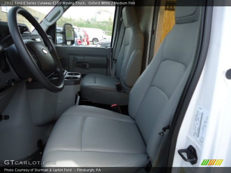 Oxford White / Medium Flint 2012 Ford E Series Cutaway E350 Moving Truck