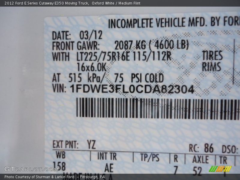 Oxford White / Medium Flint 2012 Ford E Series Cutaway E350 Moving Truck