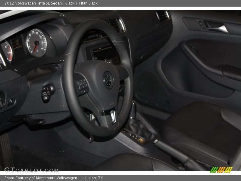Black / Titan Black 2012 Volkswagen Jetta SE Sedan