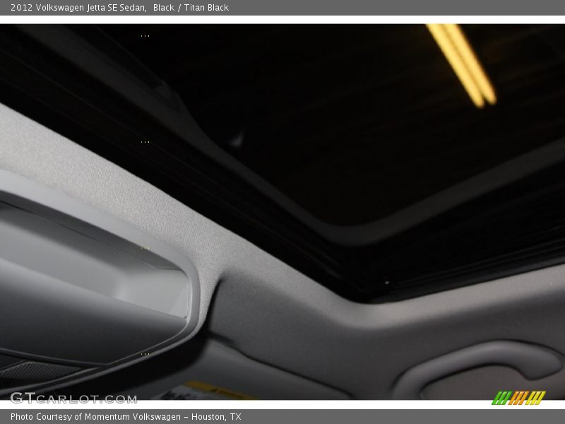 Black / Titan Black 2012 Volkswagen Jetta SE Sedan