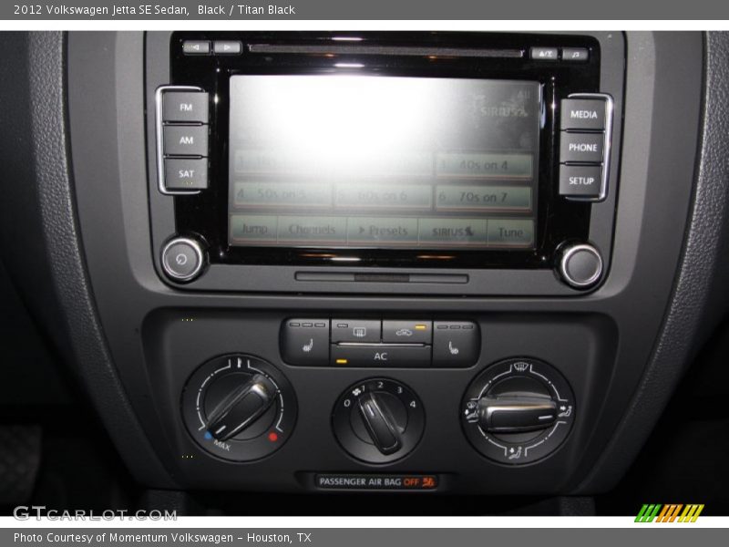 Black / Titan Black 2012 Volkswagen Jetta SE Sedan