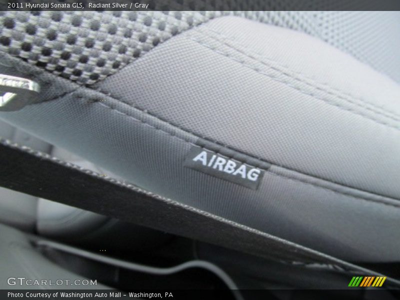 Radiant Silver / Gray 2011 Hyundai Sonata GLS