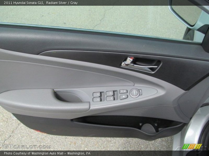 Radiant Silver / Gray 2011 Hyundai Sonata GLS