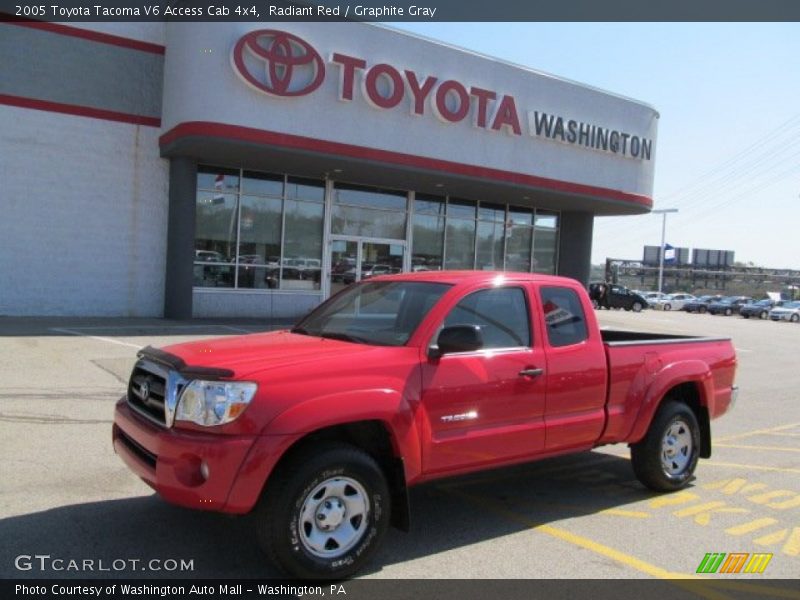 Radiant Red / Graphite Gray 2005 Toyota Tacoma V6 Access Cab 4x4