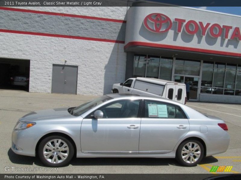 Classic Silver Metallic / Light Gray 2011 Toyota Avalon