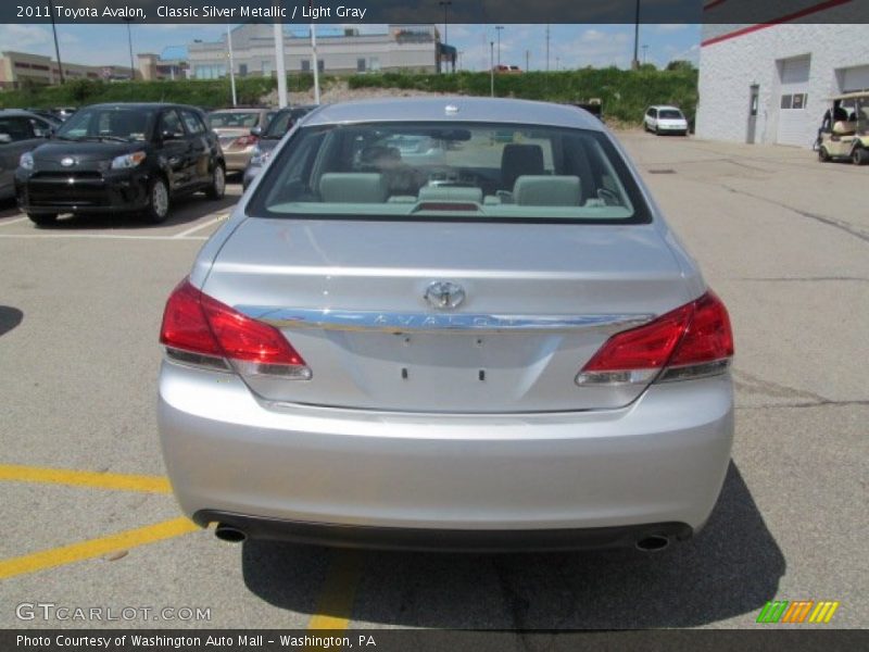 Classic Silver Metallic / Light Gray 2011 Toyota Avalon