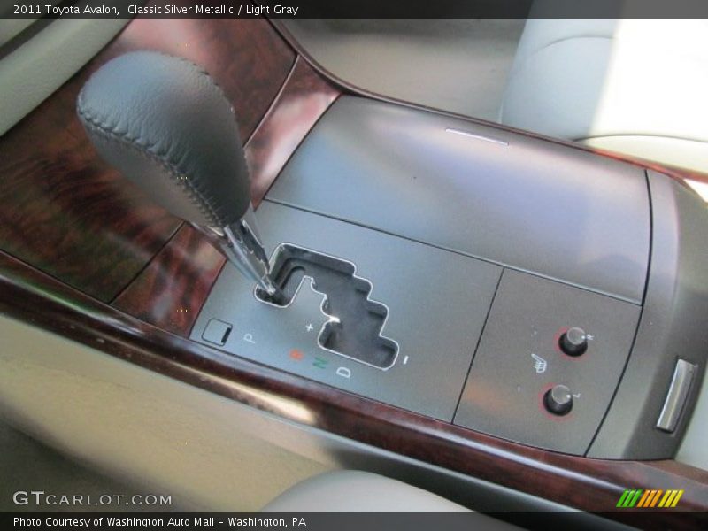 Classic Silver Metallic / Light Gray 2011 Toyota Avalon