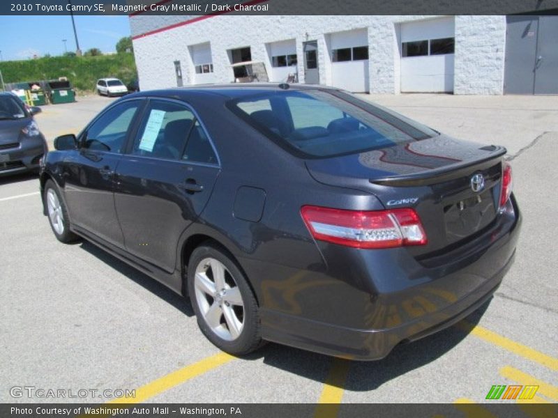 Magnetic Gray Metallic / Dark Charcoal 2010 Toyota Camry SE