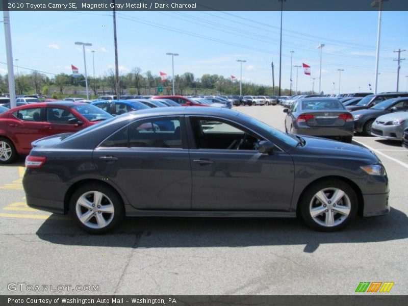 Magnetic Gray Metallic / Dark Charcoal 2010 Toyota Camry SE
