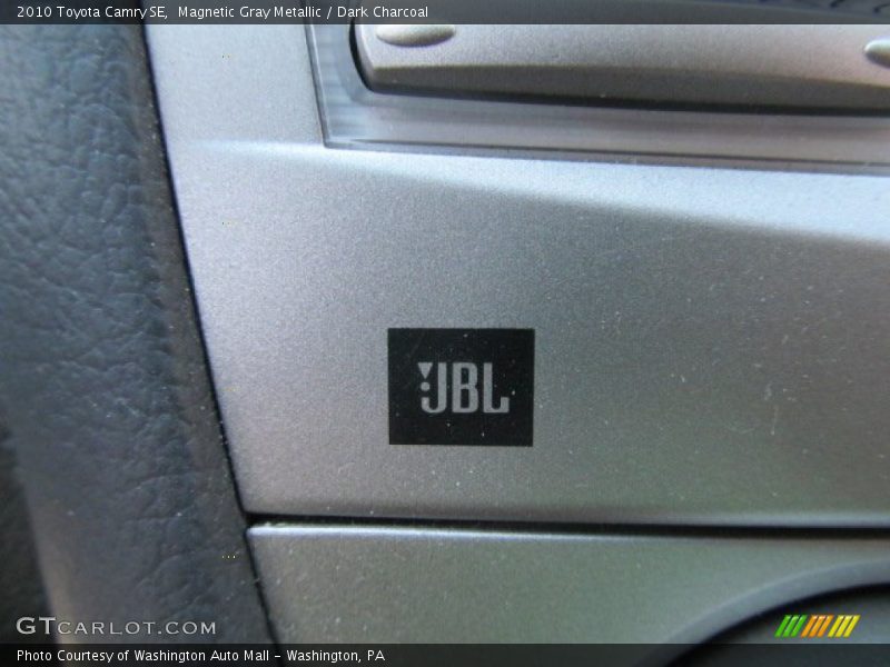 Magnetic Gray Metallic / Dark Charcoal 2010 Toyota Camry SE