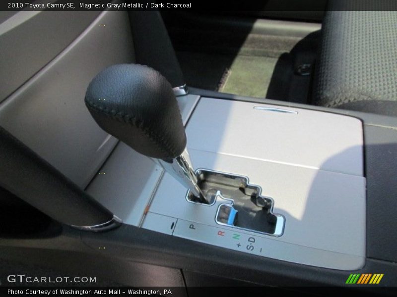 Magnetic Gray Metallic / Dark Charcoal 2010 Toyota Camry SE