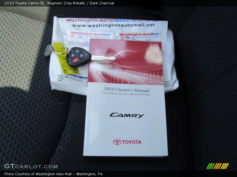 Magnetic Gray Metallic / Dark Charcoal 2010 Toyota Camry SE