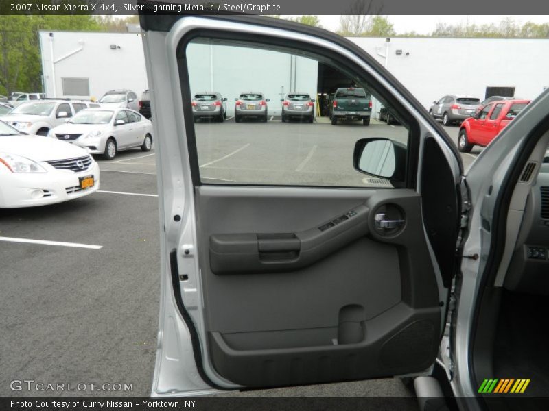 Silver Lightning Metallic / Steel/Graphite 2007 Nissan Xterra X 4x4