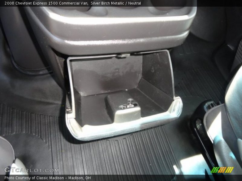 Silver Birch Metallic / Neutral 2008 Chevrolet Express 1500 Commercial Van