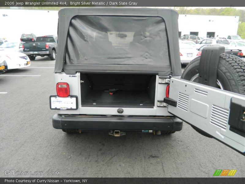 Bright Silver Metallic / Dark Slate Gray 2006 Jeep Wrangler Unlimited 4x4