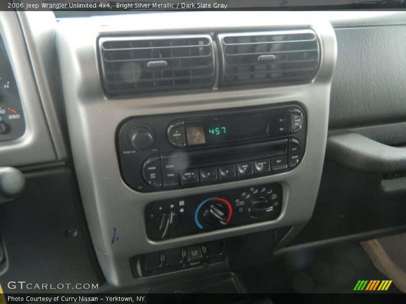 Bright Silver Metallic / Dark Slate Gray 2006 Jeep Wrangler Unlimited 4x4