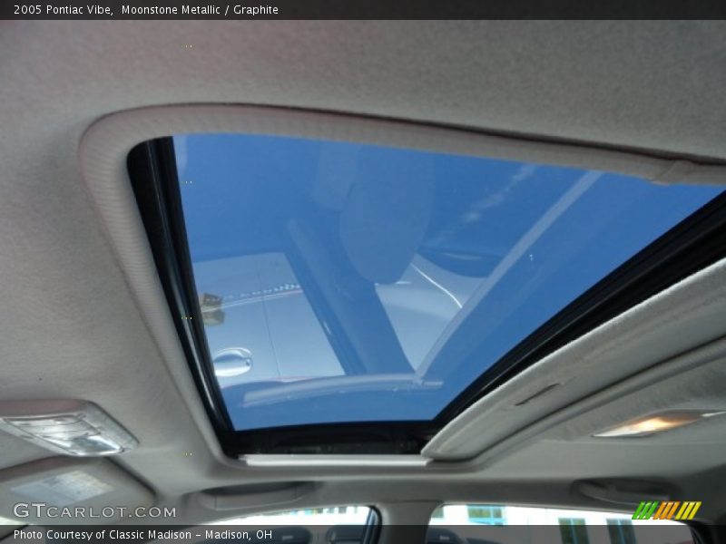 Moonstone Metallic / Graphite 2005 Pontiac Vibe