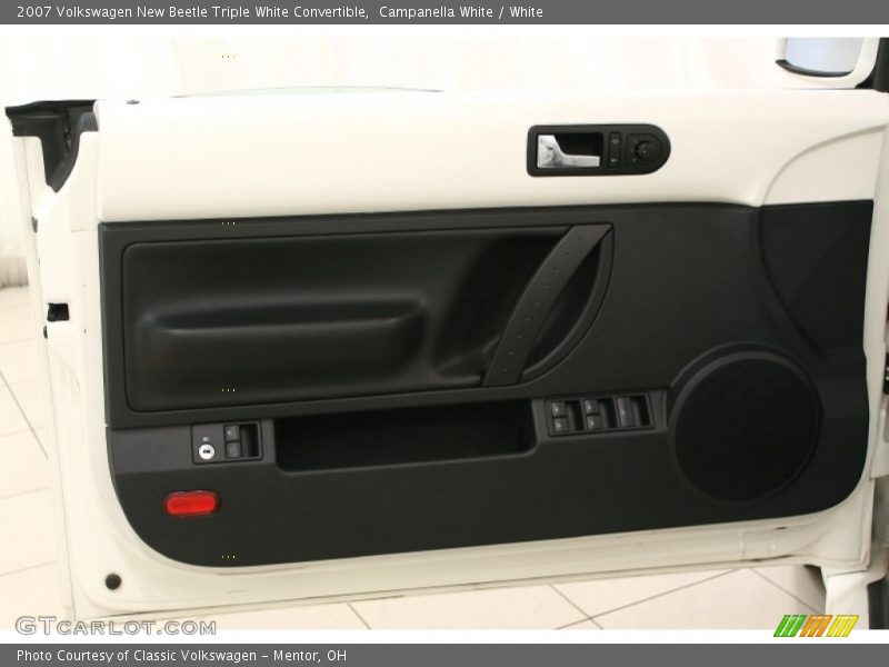 Campanella White / White 2007 Volkswagen New Beetle Triple White Convertible