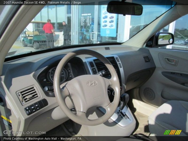 Platinum Metallic / Beige 2007 Hyundai Tucson SE 4WD