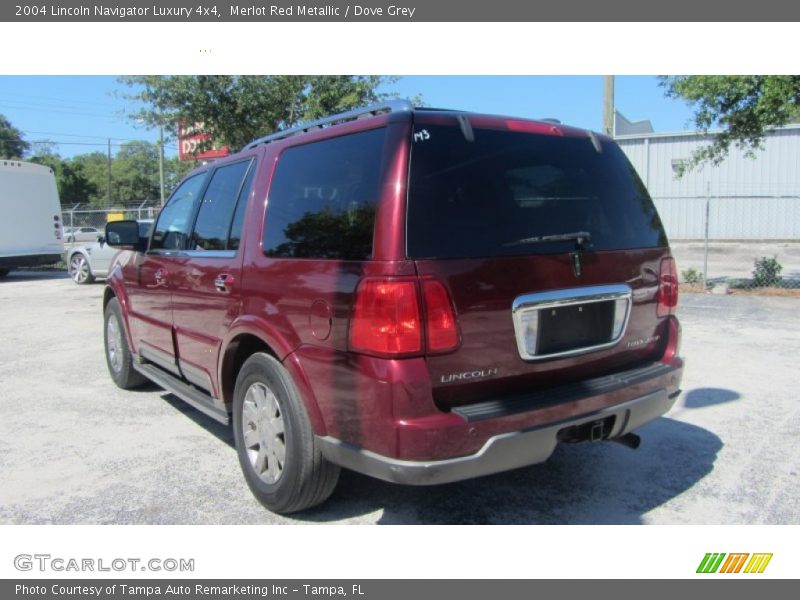 Merlot Red Metallic / Dove Grey 2004 Lincoln Navigator Luxury 4x4