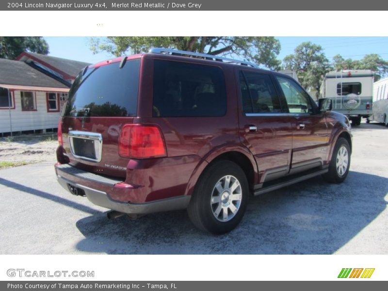 Merlot Red Metallic / Dove Grey 2004 Lincoln Navigator Luxury 4x4