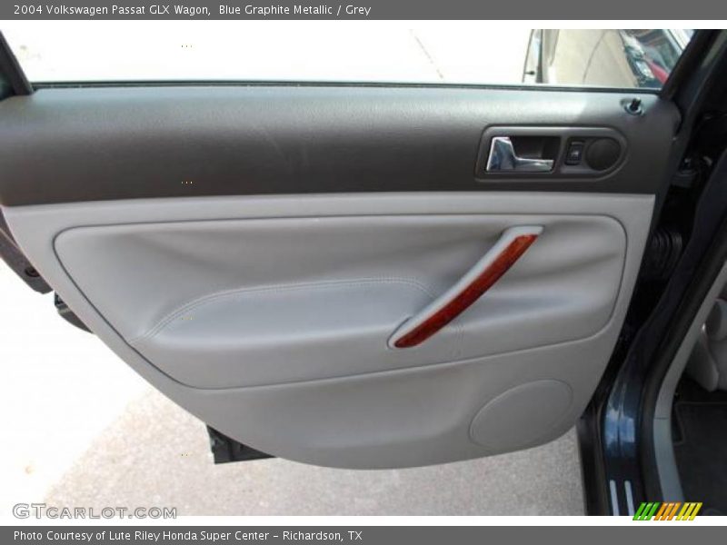 Blue Graphite Metallic / Grey 2004 Volkswagen Passat GLX Wagon