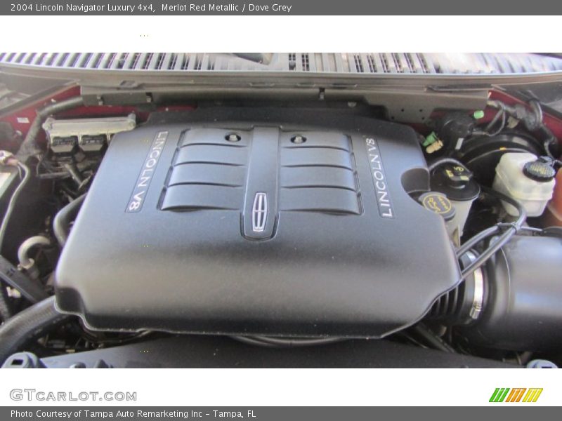 Merlot Red Metallic / Dove Grey 2004 Lincoln Navigator Luxury 4x4