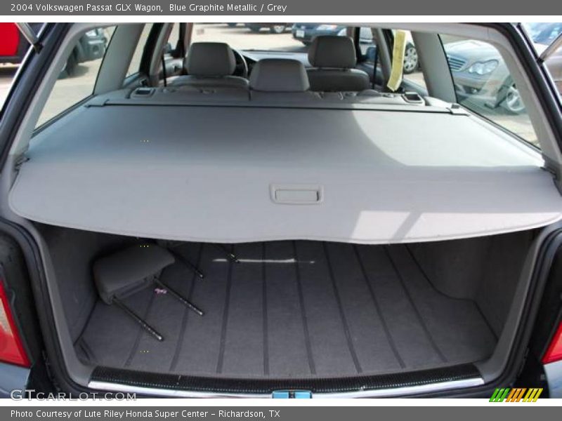 Blue Graphite Metallic / Grey 2004 Volkswagen Passat GLX Wagon