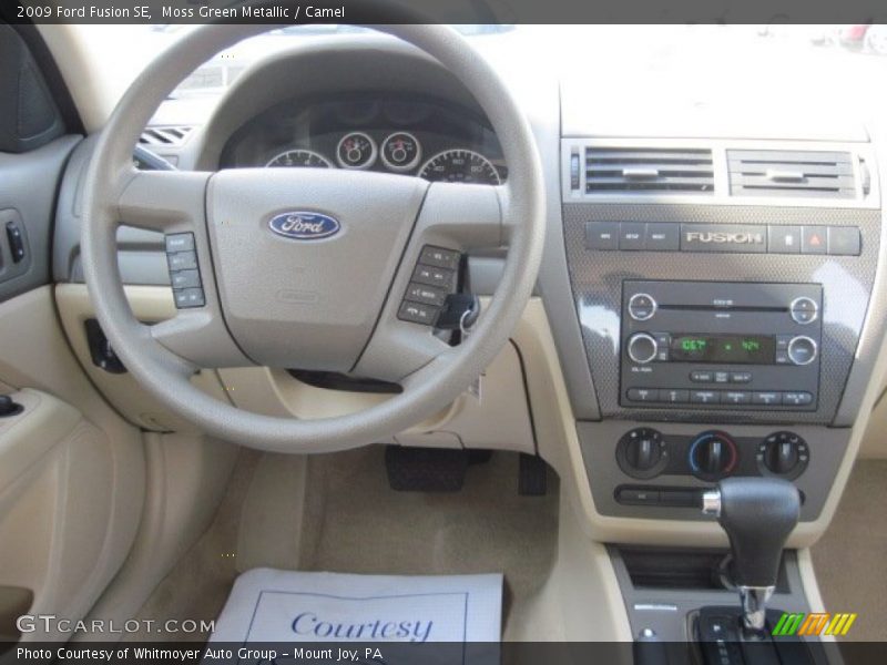 Moss Green Metallic / Camel 2009 Ford Fusion SE