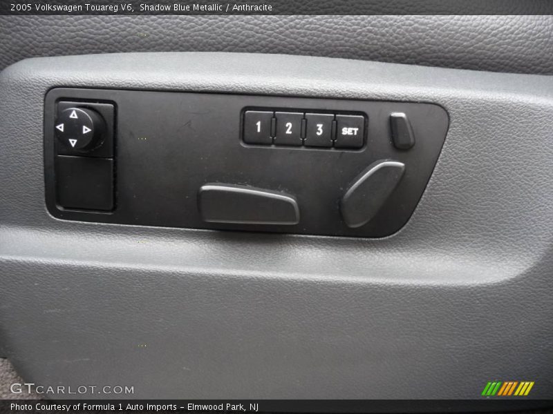 Shadow Blue Metallic / Anthracite 2005 Volkswagen Touareg V6