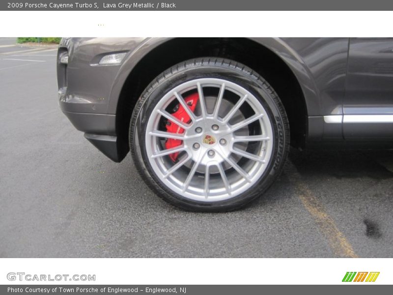 Lava Grey Metallic / Black 2009 Porsche Cayenne Turbo S