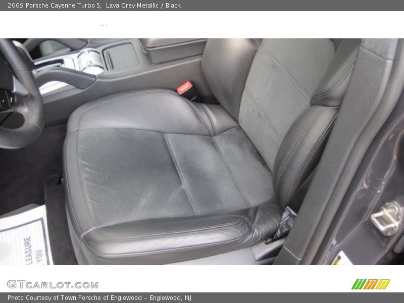 Lava Grey Metallic / Black 2009 Porsche Cayenne Turbo S
