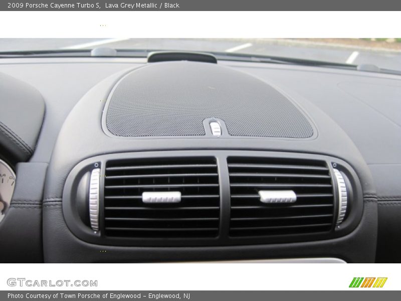 Lava Grey Metallic / Black 2009 Porsche Cayenne Turbo S