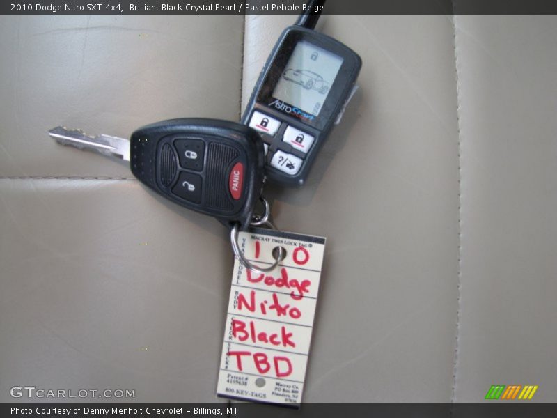 Keys of 2010 Nitro SXT 4x4