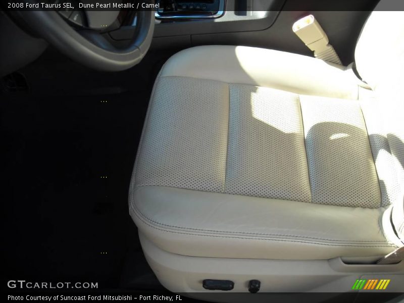Dune Pearl Metallic / Camel 2008 Ford Taurus SEL