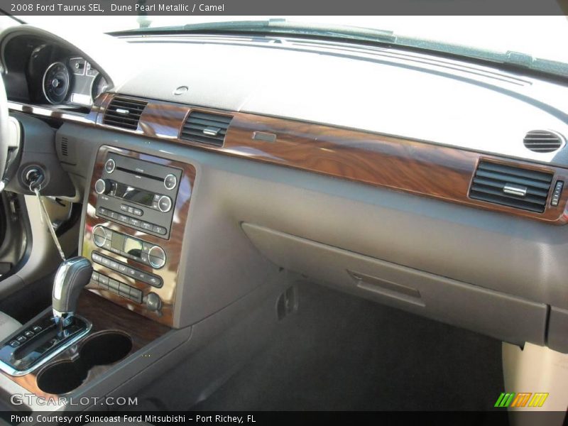 Dune Pearl Metallic / Camel 2008 Ford Taurus SEL
