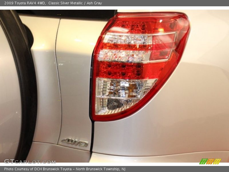 Classic Silver Metallic / Ash Gray 2009 Toyota RAV4 4WD