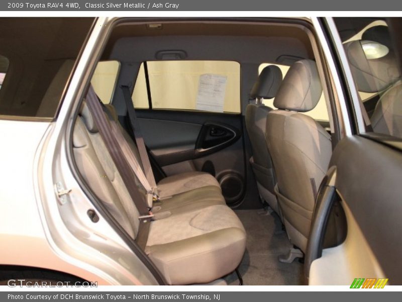 Classic Silver Metallic / Ash Gray 2009 Toyota RAV4 4WD